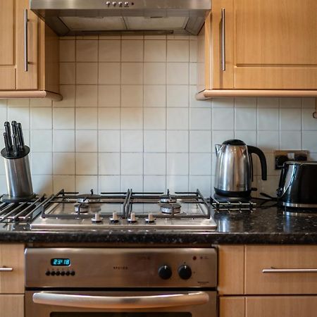 One Bedroom Flat In Bush Hill Park Enfield Kültér fotó