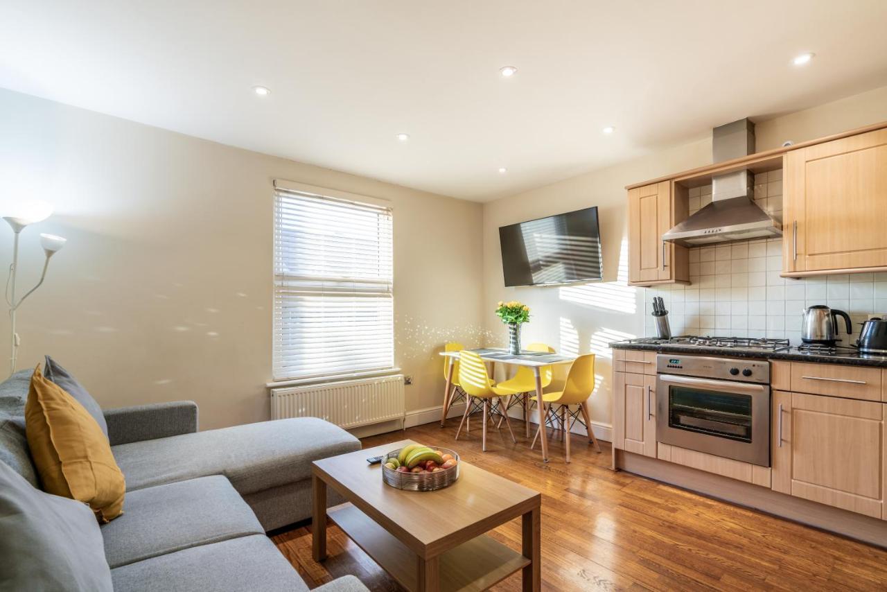 One Bedroom Flat In Bush Hill Park Enfield Kültér fotó